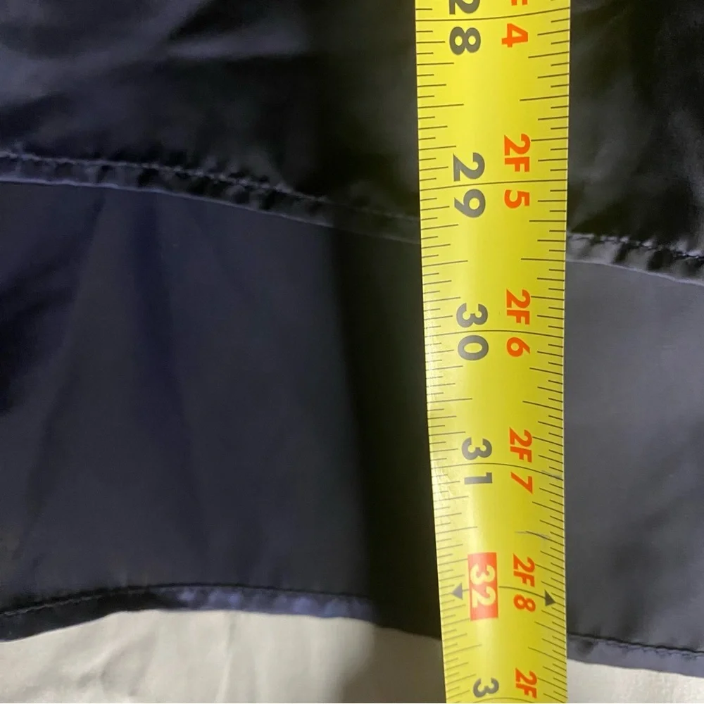 Icons By Simons Black Satin Shirt Mens M Long Sleeve Button Up Smooth Breezy - Picture 7 of 7